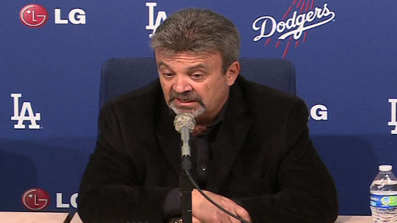 Dodgers get it right, twice, by keeping Mattingly
