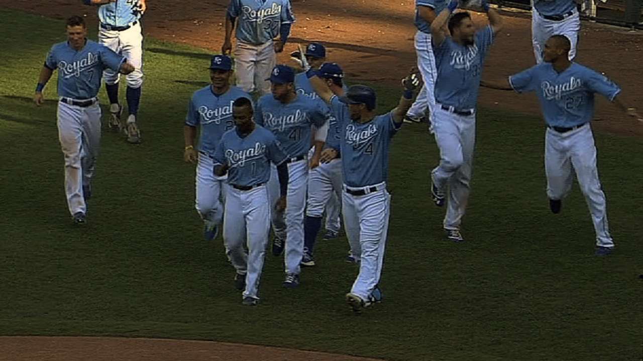 Royals offer Opening Day ticket opportunity program