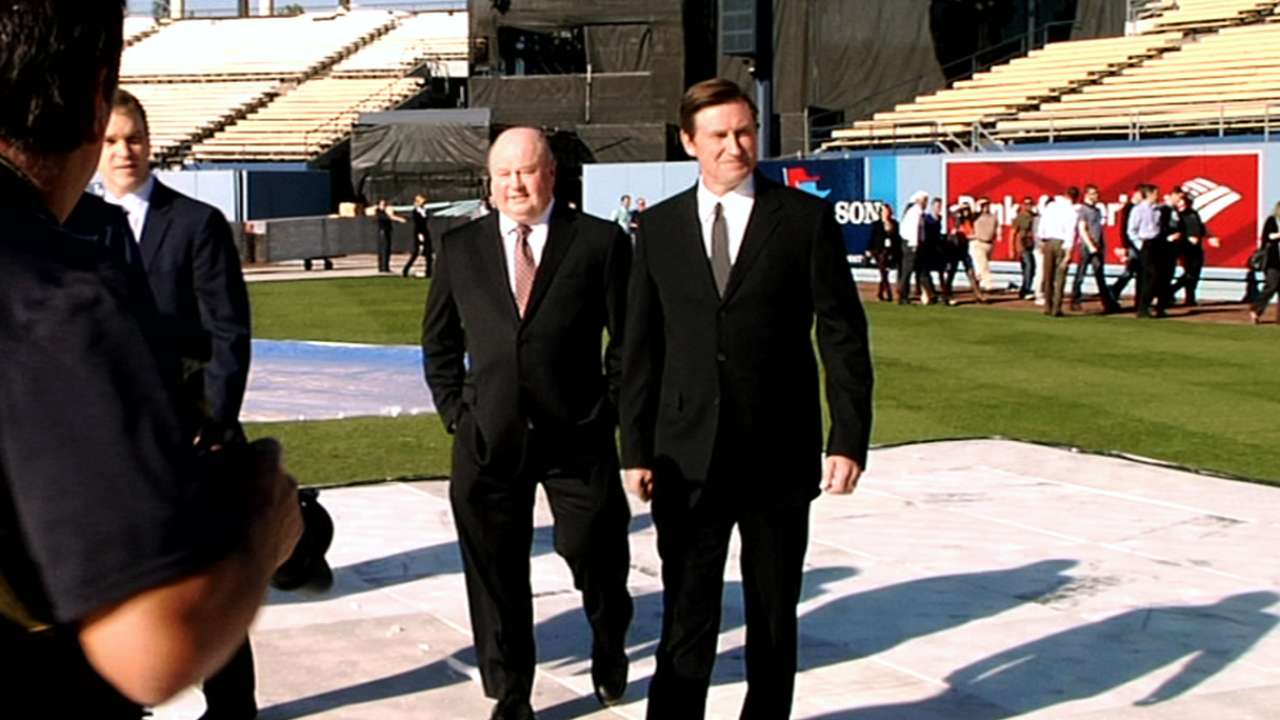 NHL set to add to Dodger Stadium lore