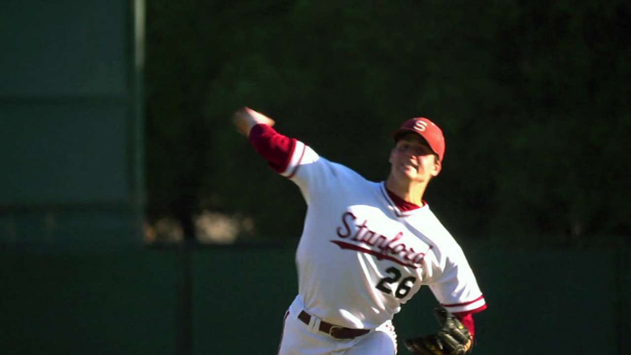 Astros draft RHP Appel No. 1
