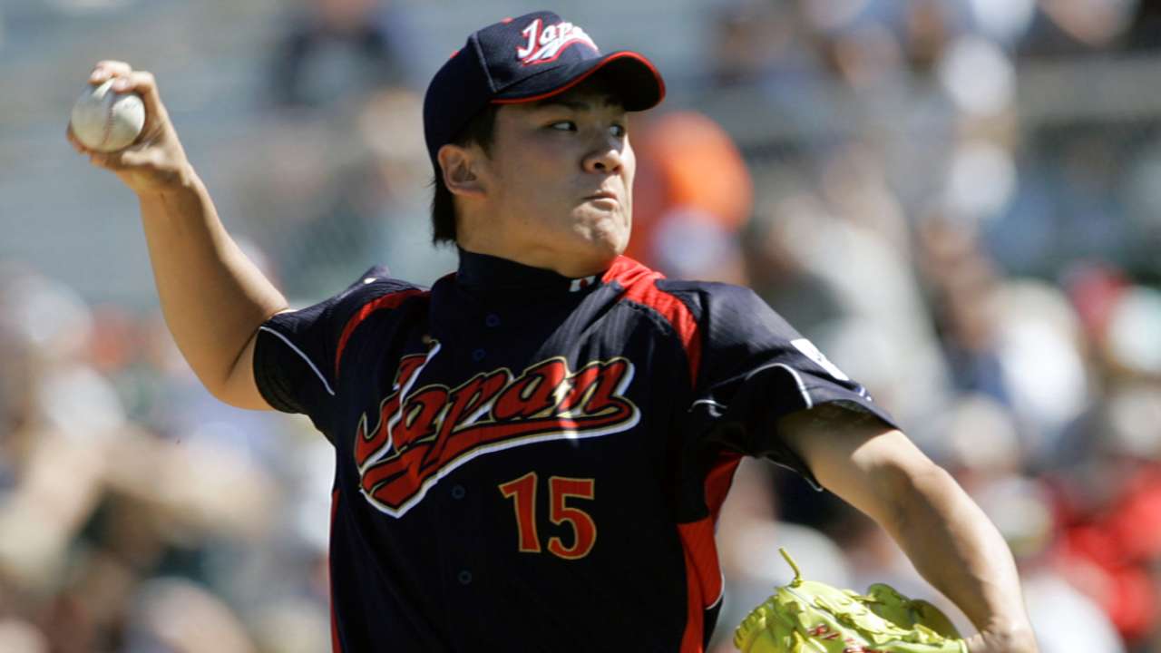 Clemens helped Astros' pitch for Tanaka
