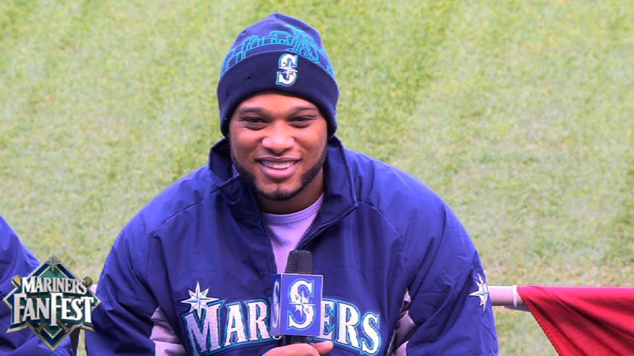 Cano expected in camp after return from Dominican