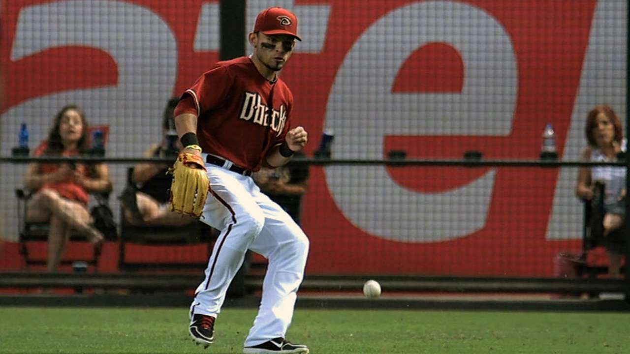 D-backs, Parra reach one-year deal