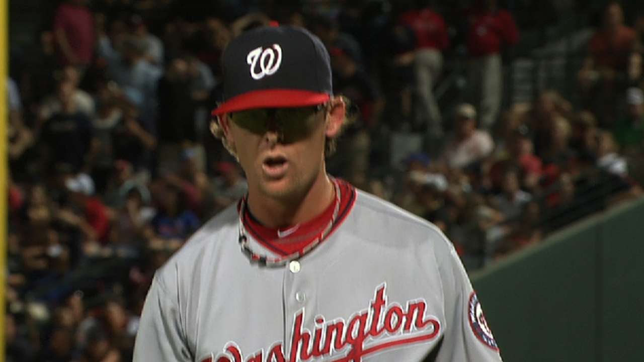 Clippard skips 'pen session with minor back soreness