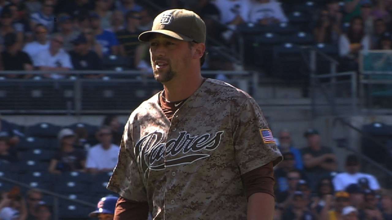 Construction of A's bullpen impresses Gregerson