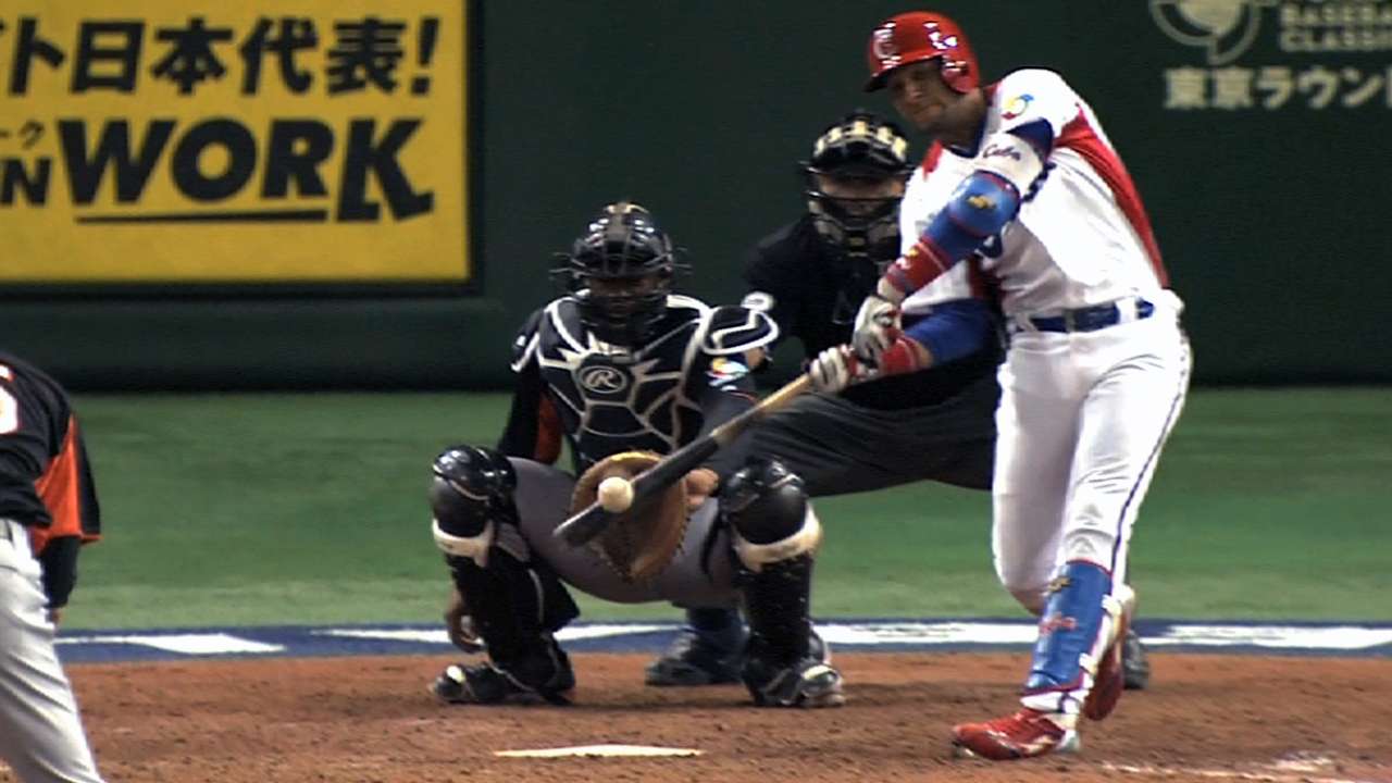 Gourriel eyes baseball career outside of native Cuba