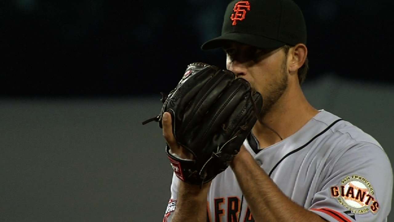 Bumgarner gives Giants effective answer to Kershaw