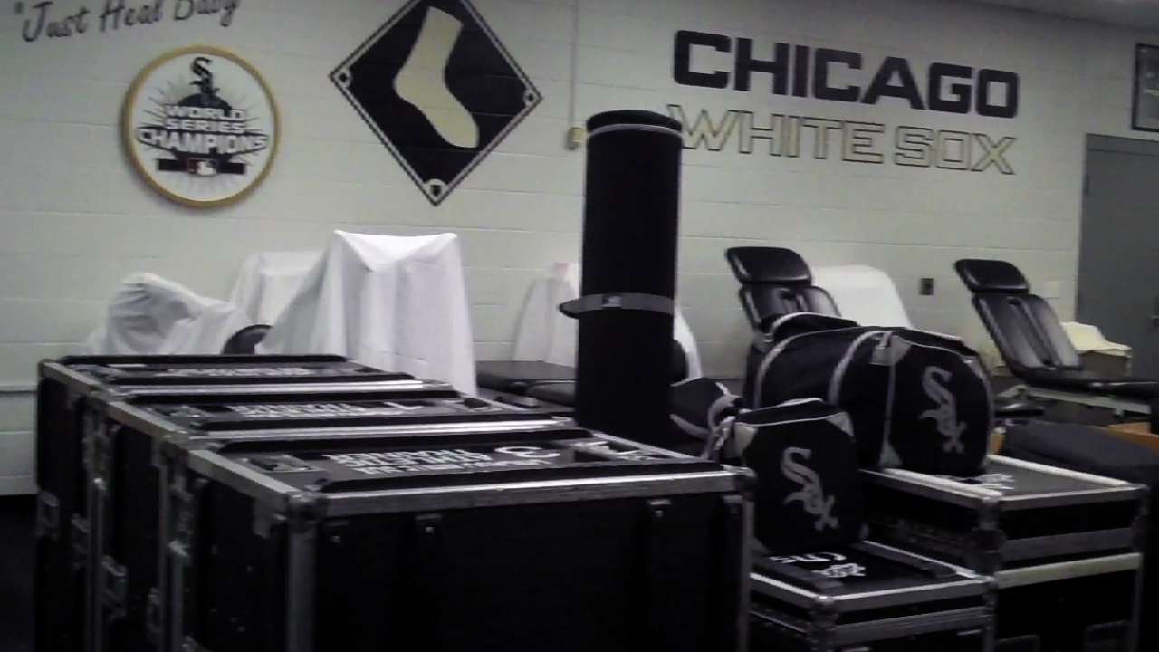 Truckin': White Sox get moving onto Arizona