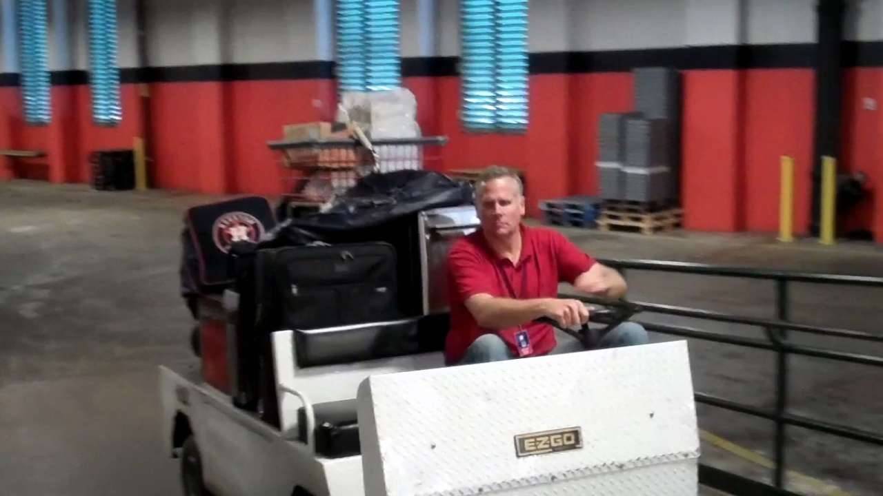Astros pack truck full of gear for trek to Florida