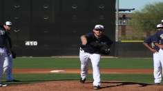 Padres rally behind Dickerson's three-run homer