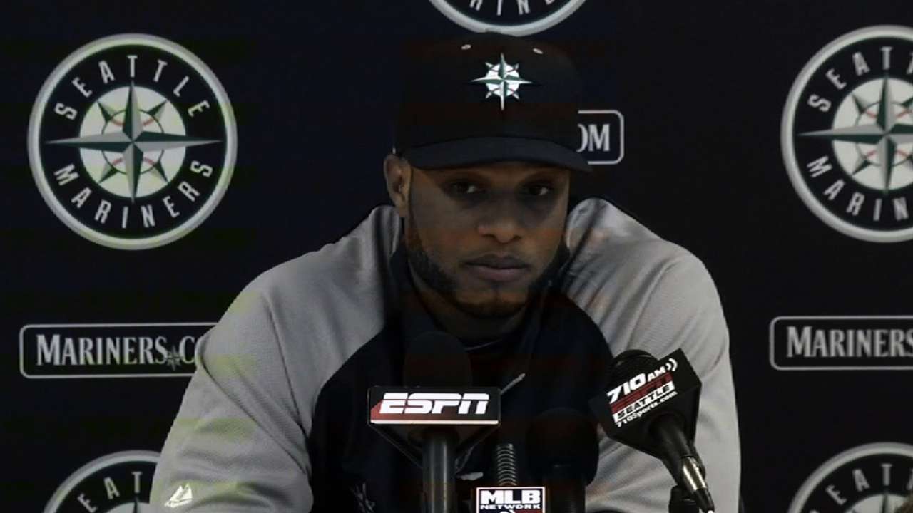 Cano gets Mariners chapter underway