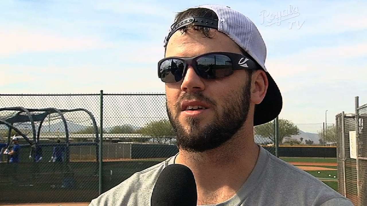 Cool wind greets Royals in first full workout