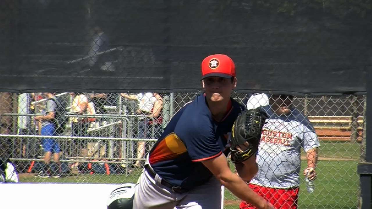 Appel tosses first bullpen after appendectomy