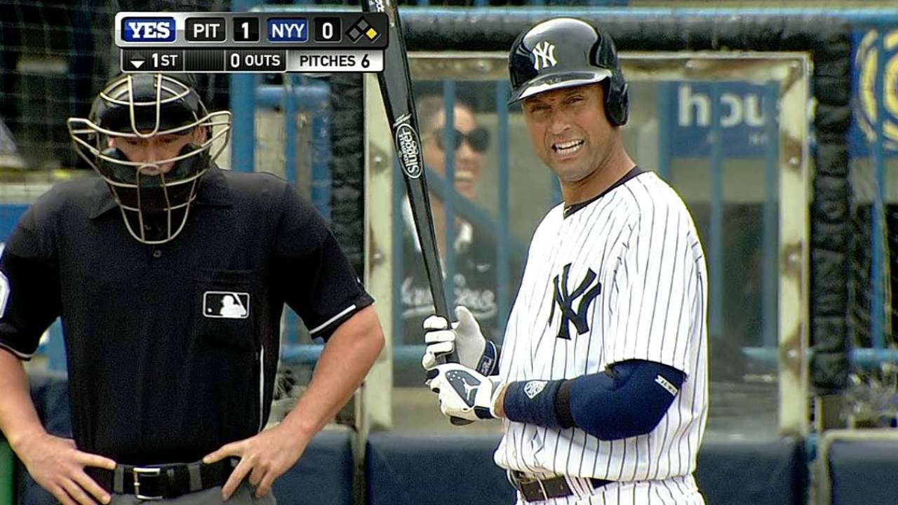 Jeter goes 0-for-2 as Yankees fall to Pirates