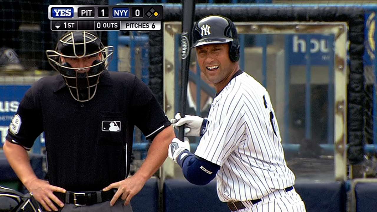 Jeter bateó de 2-0 en su 1er juego de pretemporada