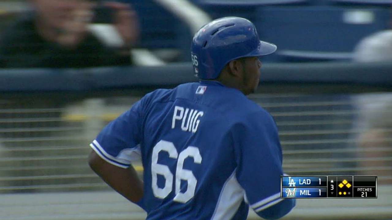 Puig remolca pero Dodgers caen con Cerveceros
