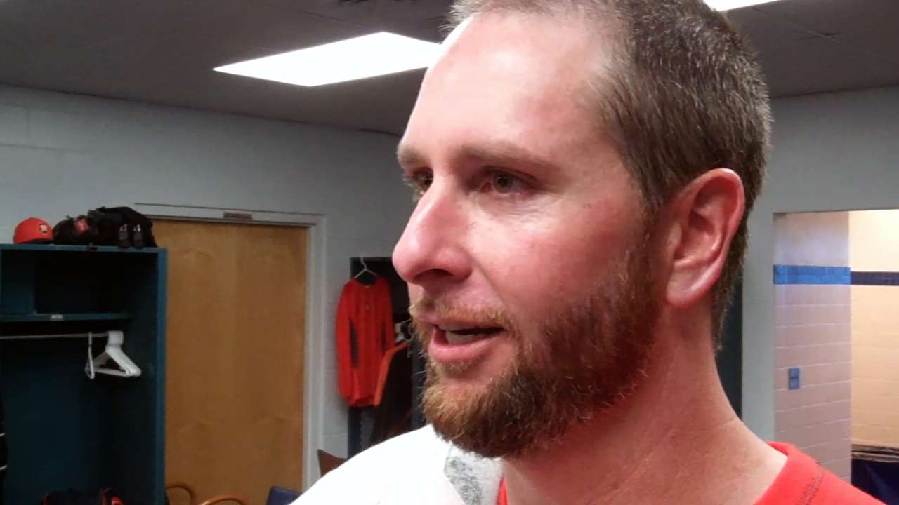 Feldman throws two scoreless in Astros' debut