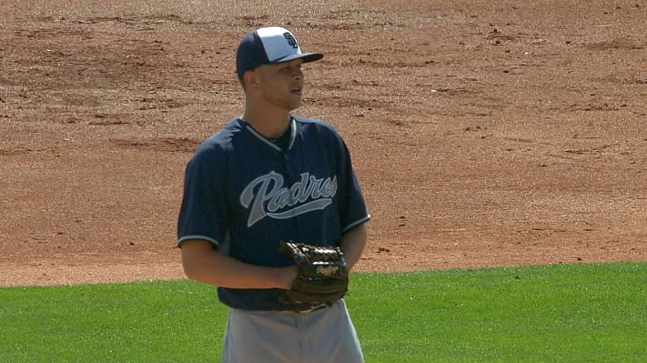 Hahn creates buzz on, off mound with Padres