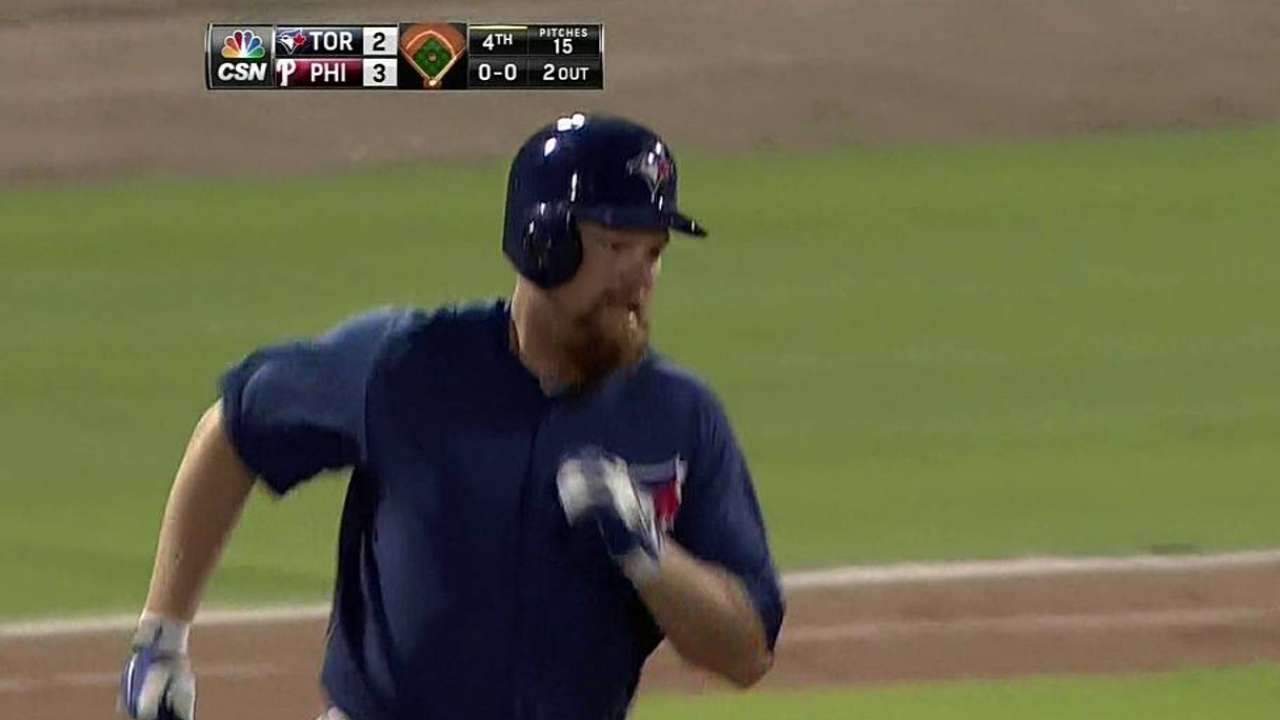 Homers from Lind, Johnson power Blue Jays