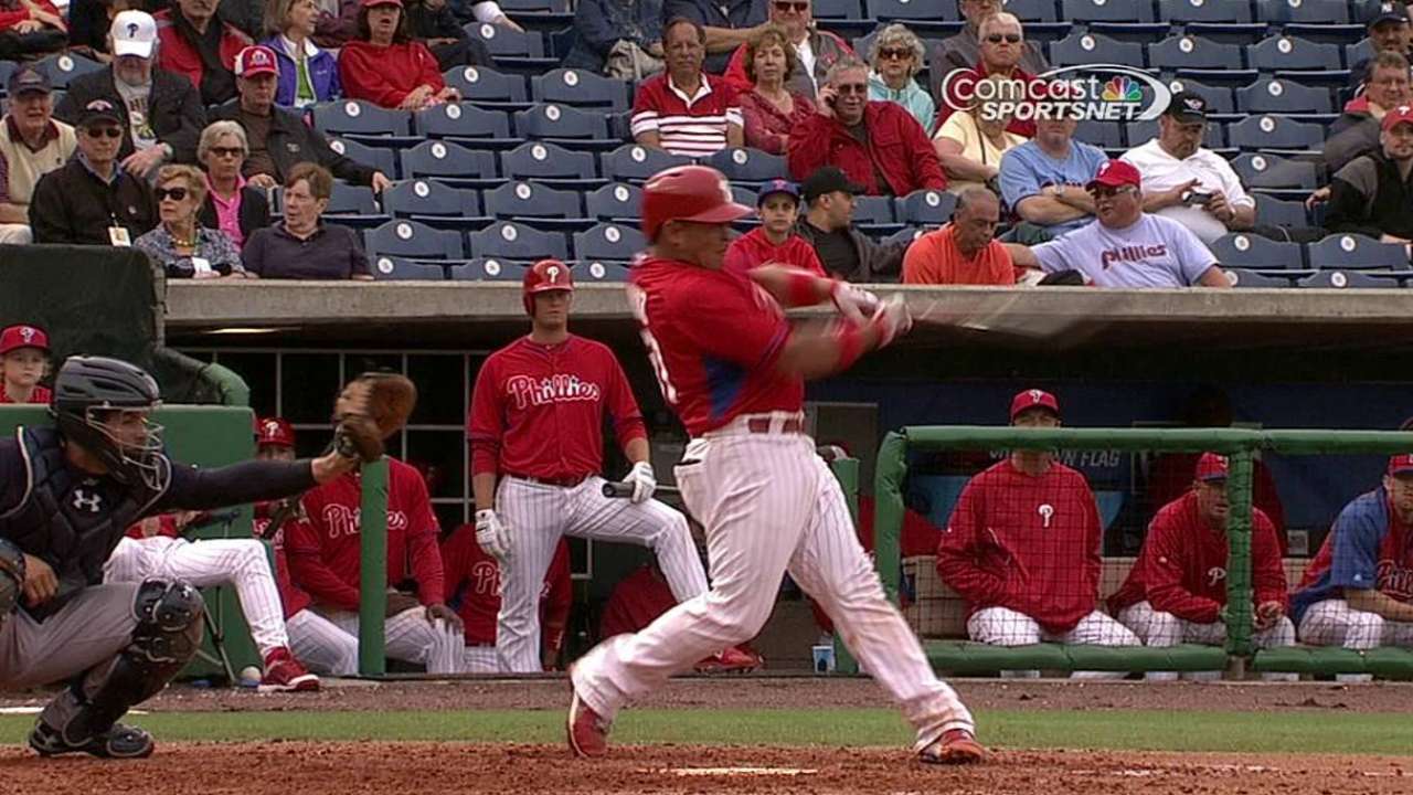 Ruiz, Mayberry lead power display in loss to Yanks