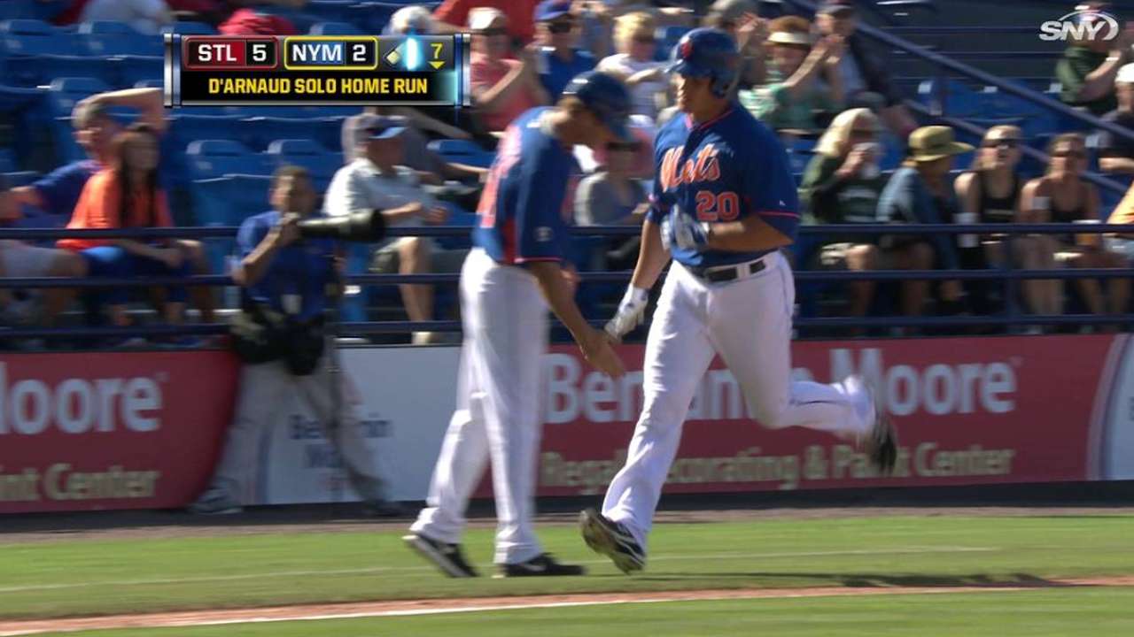 Recker, Brown homer on tough day for hurlers, D