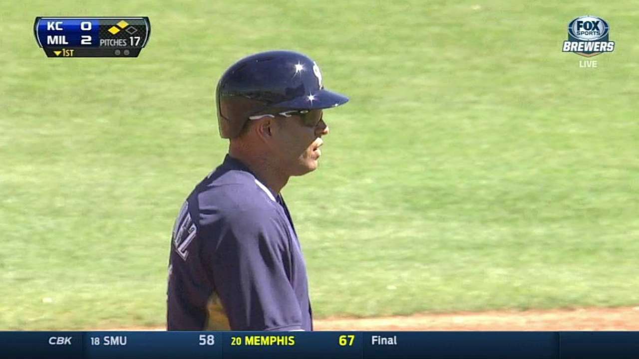 Aramis goes 2-for-2 in Cactus League debut