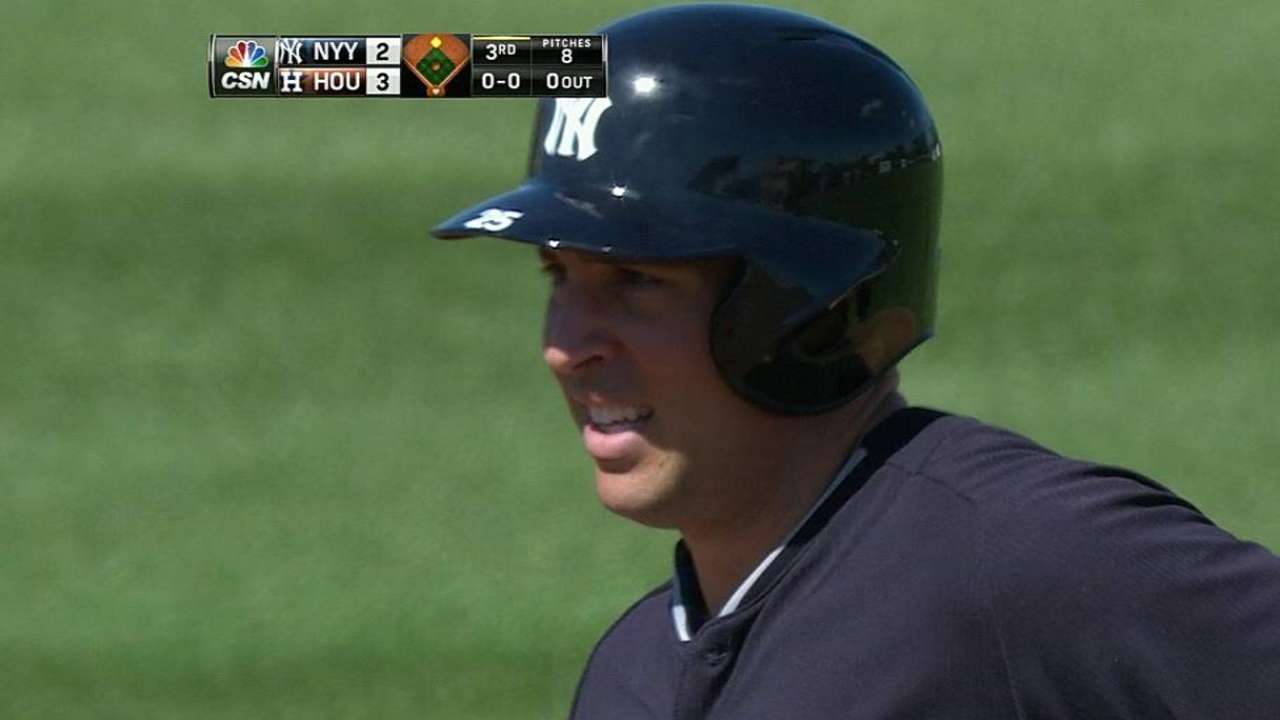 Teixeira continues to 'knock off rust'