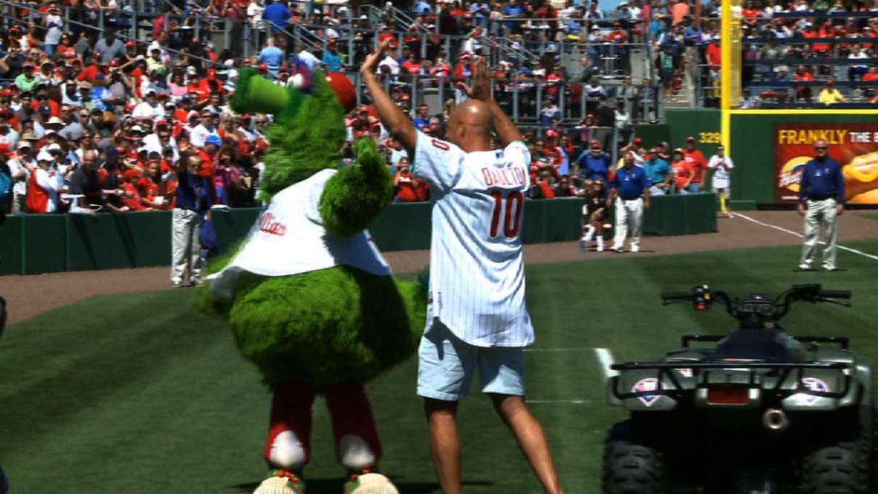 Halladay figurine night highlights Alumni Weekend