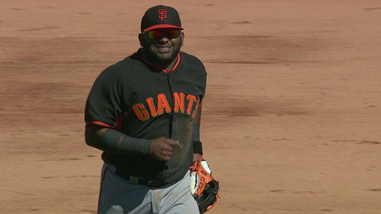 Hicks, Escobar shine in contest vs. Dodgers
