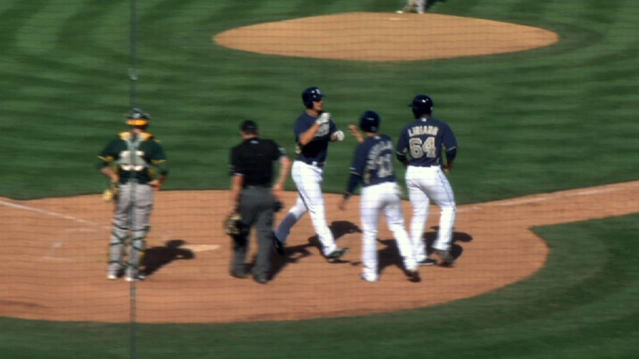 Padres rally behind Dickerson's three-run homer