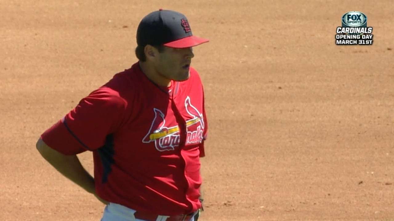Lynn fans eight straight, 10 total as Cards erupt