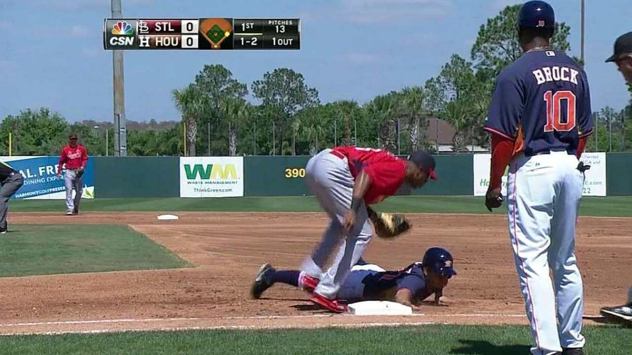 Cardinals strike early to back dominant Wacha
