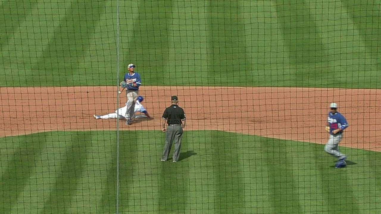 Kottaras, Lowe add depth to Tribe's system