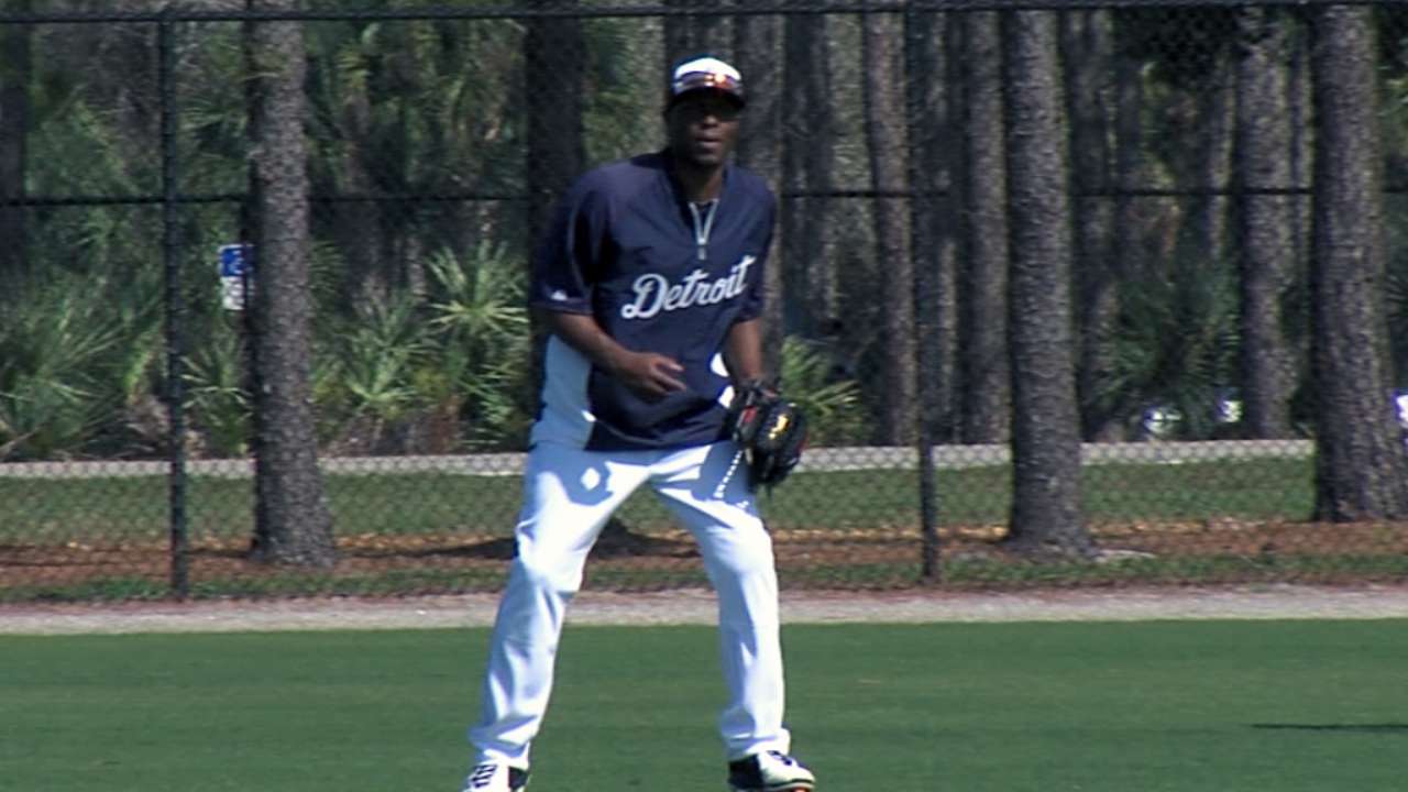 Hunter's four hits lead victorious outburst