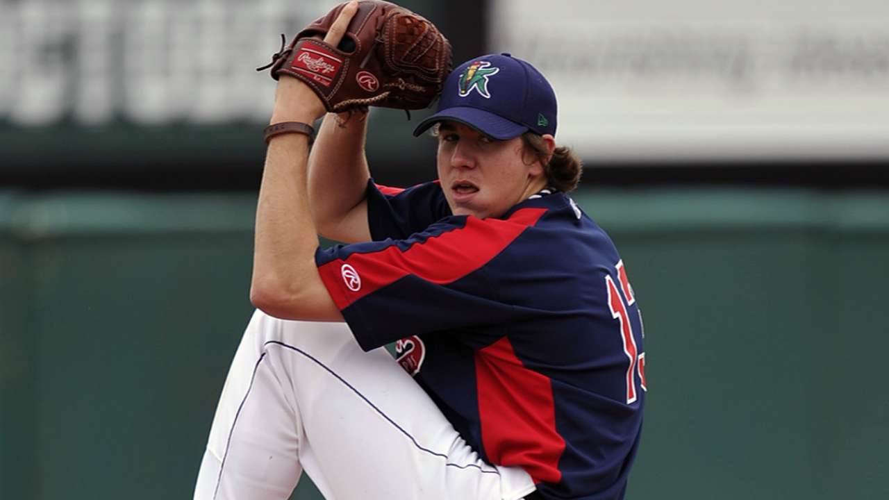 Pestano dealt for Angels' prospect Clevinger