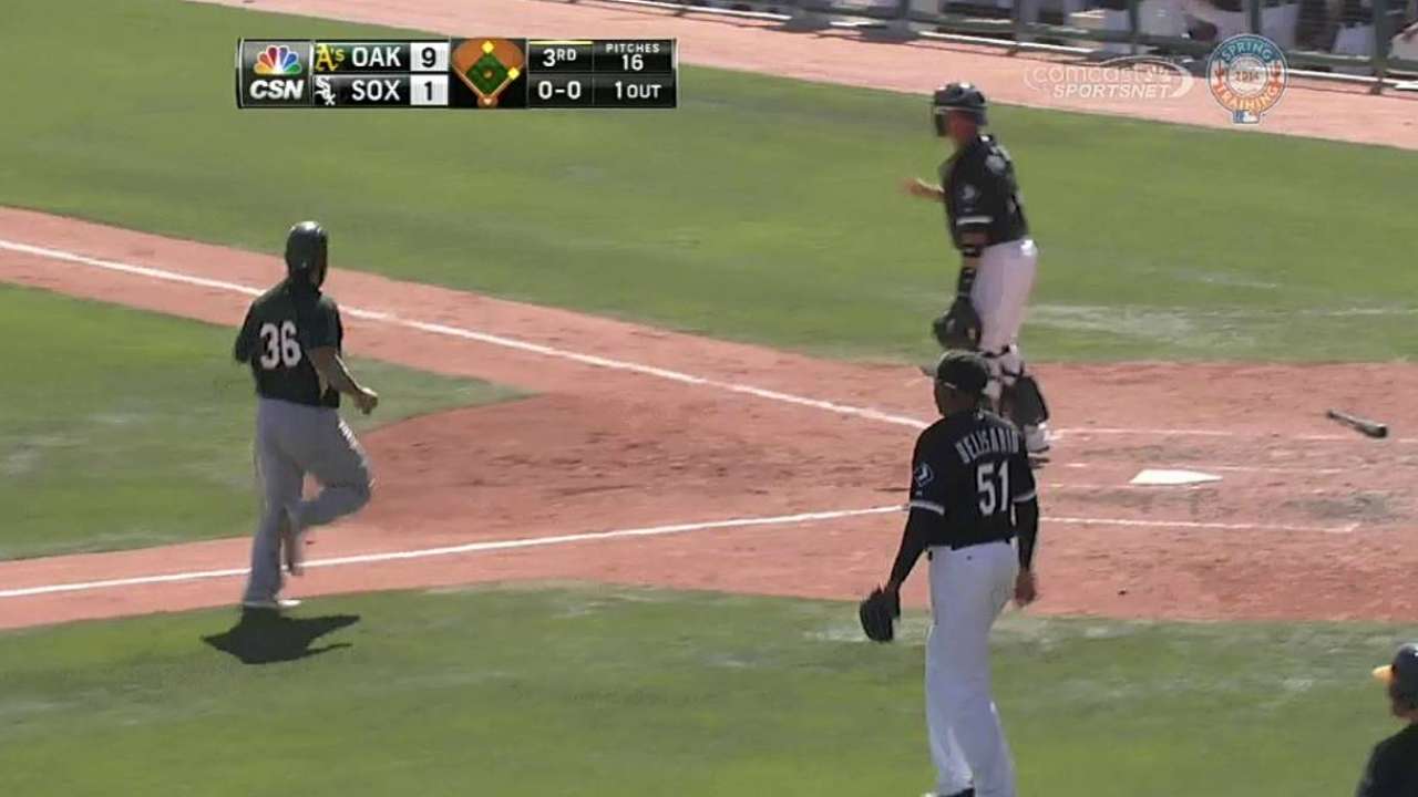 White Sox acquire outfielder Taylor from A's