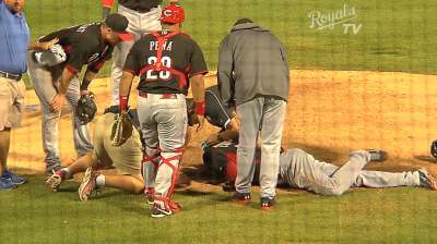 Thinking of Chapman, Reds try to get back to normal