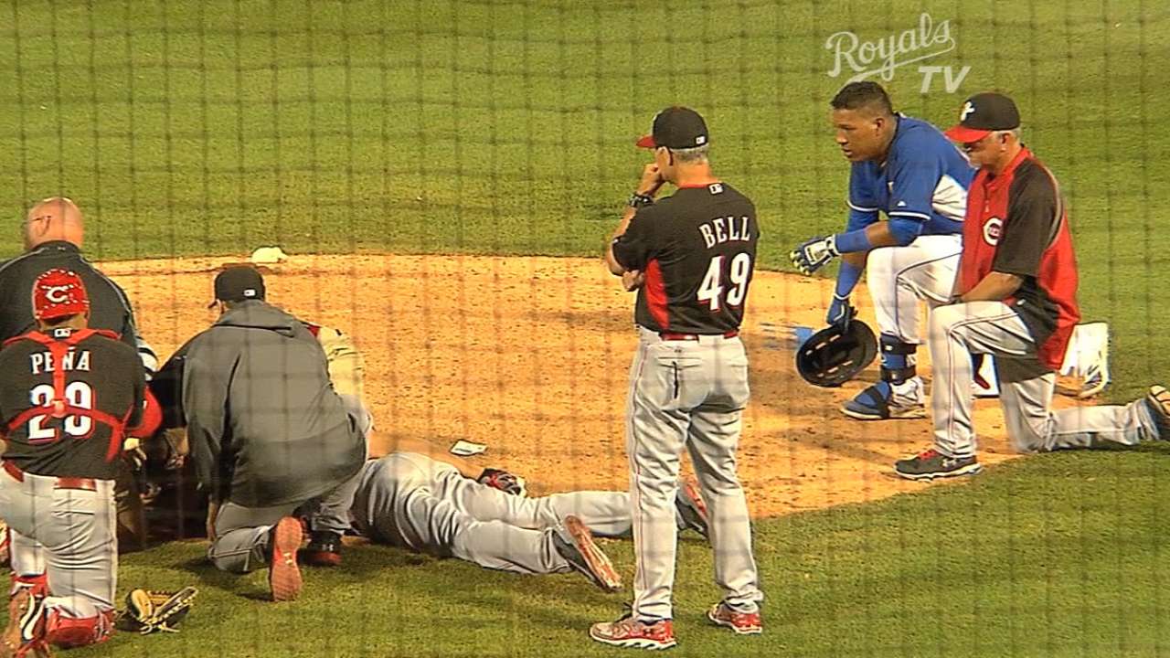 Perez visits injured Chapman in hospital
