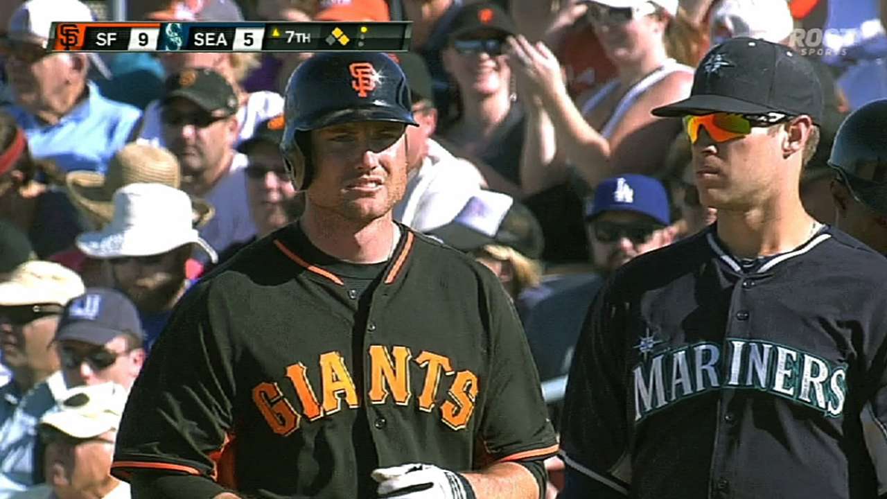 D-backs grab outfielder Kieschnick off waivers