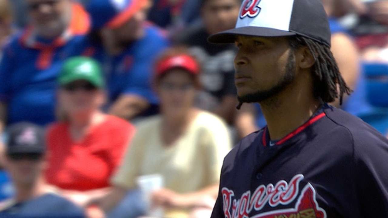 Ervin Santana lanzó dos innings en debut por Bravos