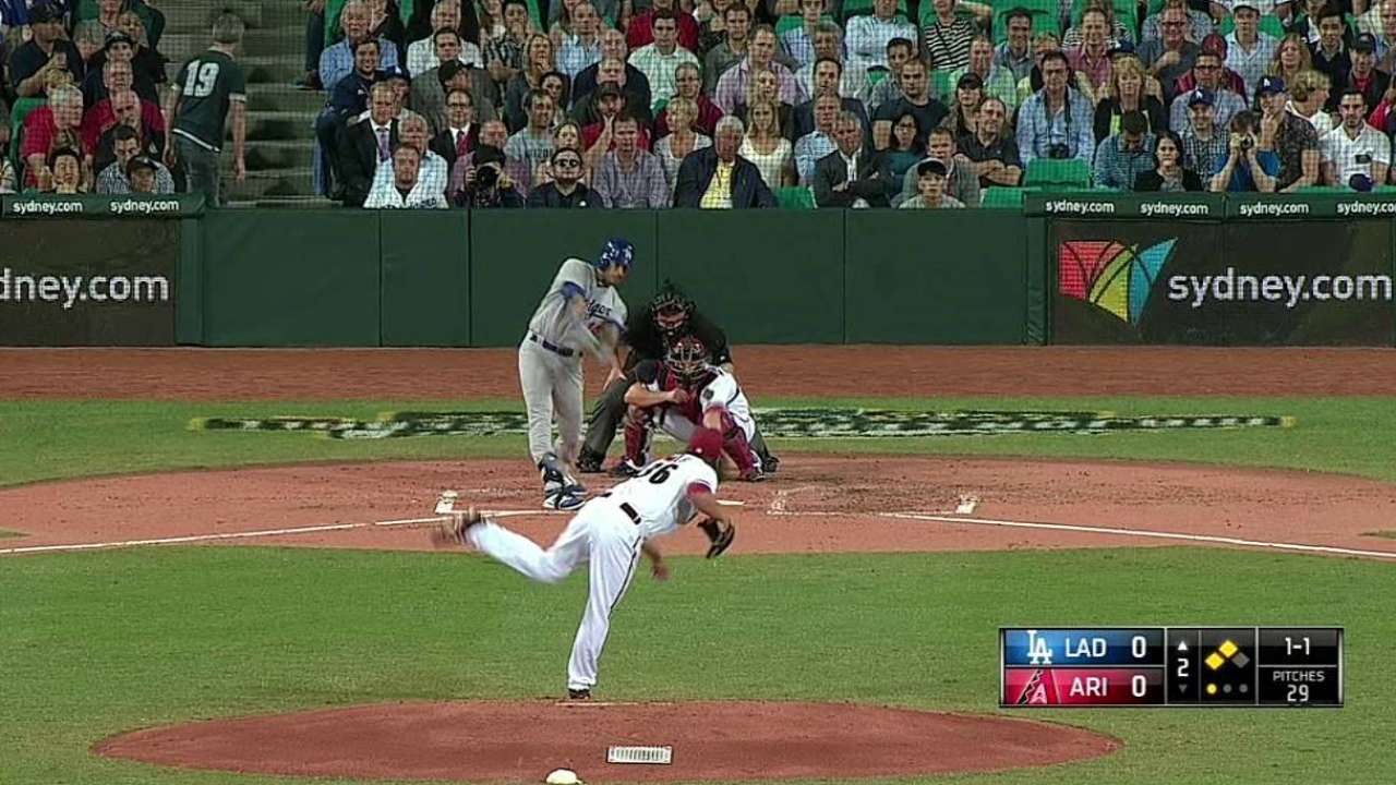 Dodgers superan a D-backs con joya de Kershaw