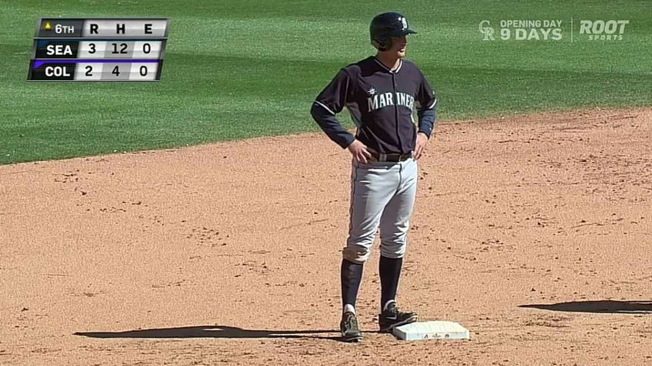 Miller to start at shortstop as Mariners make cuts