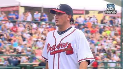Braves add veteran Harang after cutting Garcia