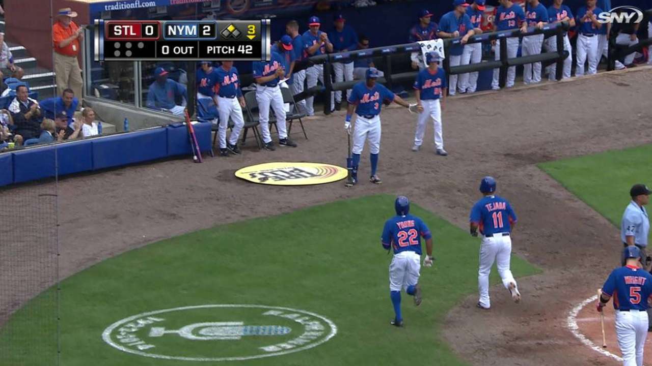 Mets superan a Cardenales con buena salida de Dice-K