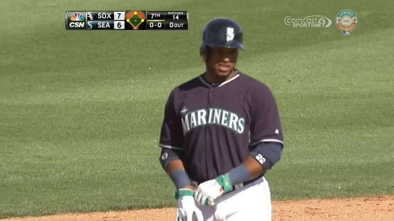 Beavan gives up two HRs, Cano plates four in loss