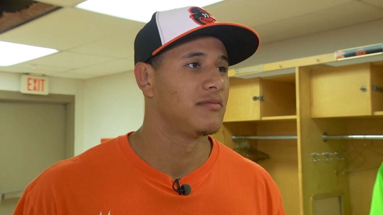 Machado takes part in Opening Day ceremonies