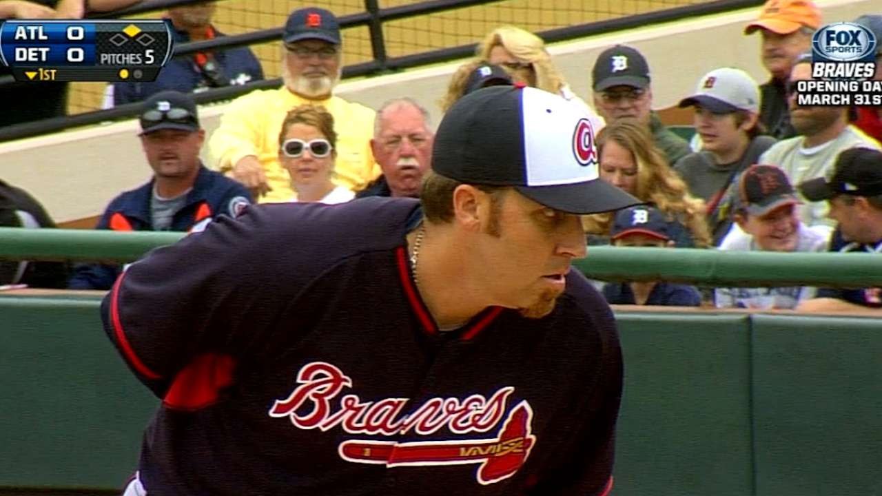 Harang works into sixth inning in Braves debut