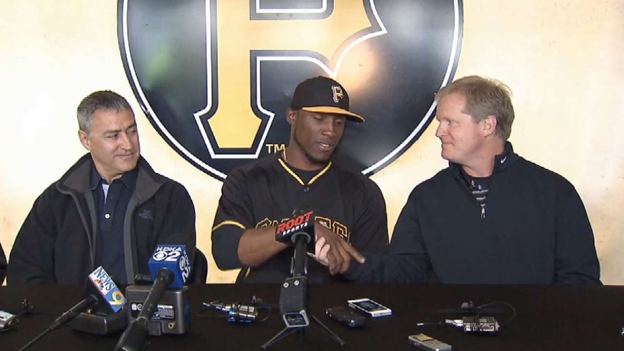 Marte's six-year extension with Bucs official