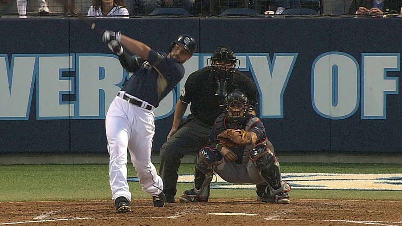 Alonso homers, but Padres dig too big a hole