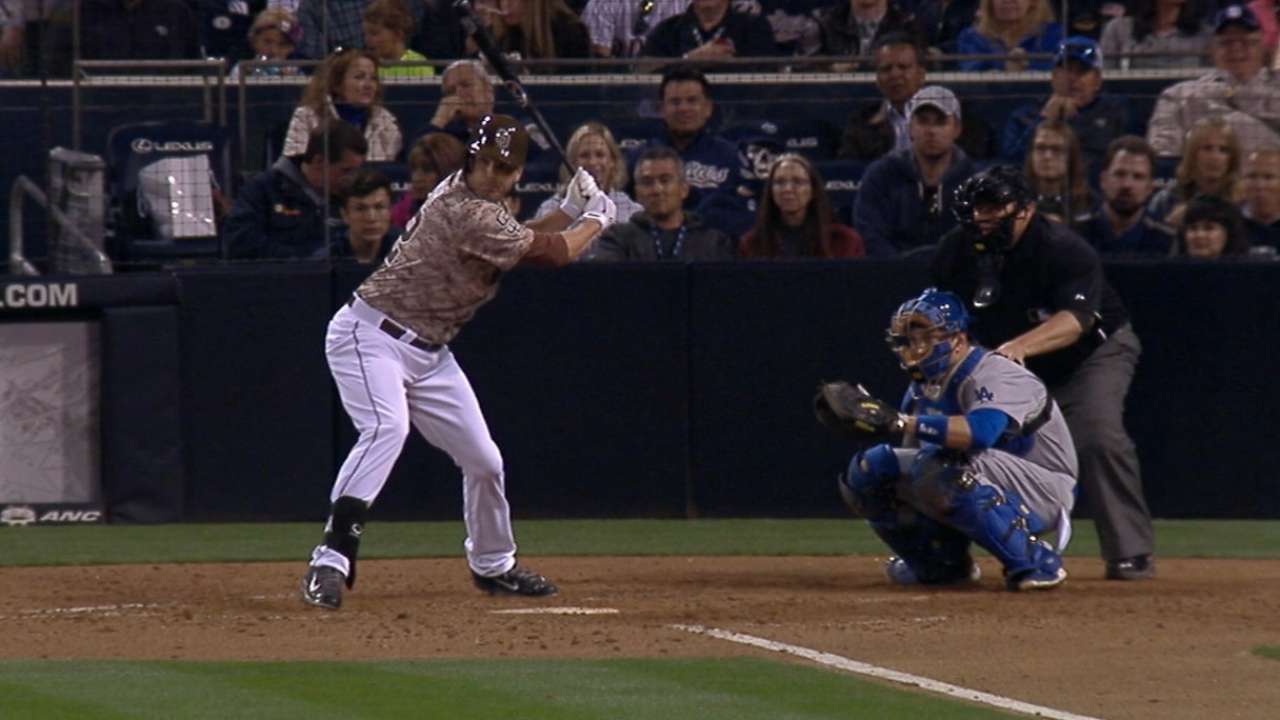 MLB Notebook: Smith's pinch-hit pop spurs Padres